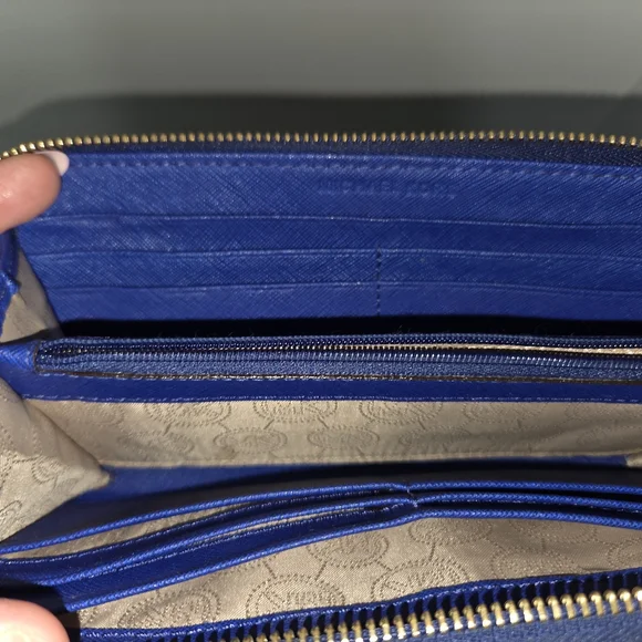 Michael Kors Jetset Lg Card Case Carryall Leather Wallet Blue Sapphire - Picture 7 of 7